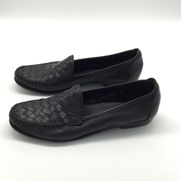 Cole Haan Basket Weave Slip on Loafer Size 8AAAA - Picture 2 of 5